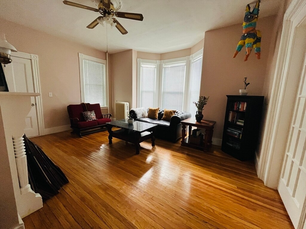Primary Photo - 43 Dartmouth St