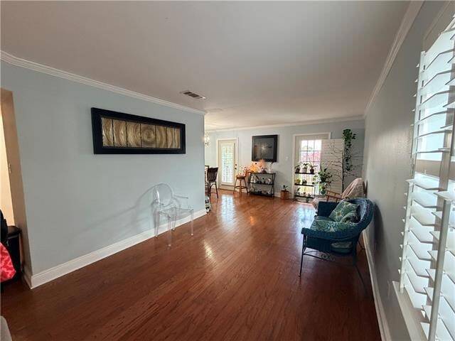 Foto del edificio - 4845 Wabash St