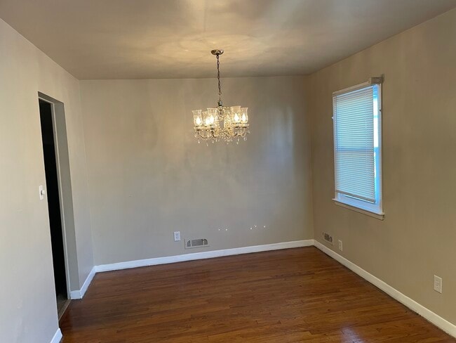 Dining room - 24 Grand Ave