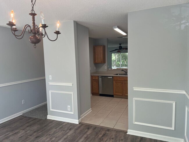 Foto del edificio - Fully Renovated 2 Bedroom/ 2.5 Bathroom Townhome - The Farm at Buckwalter
