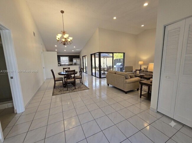 Building Photo - 15238 SW 58th Terrace