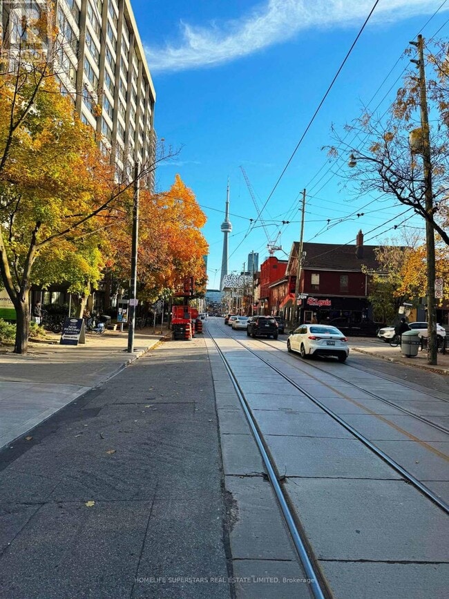 Building Photo - 195 McCaul St