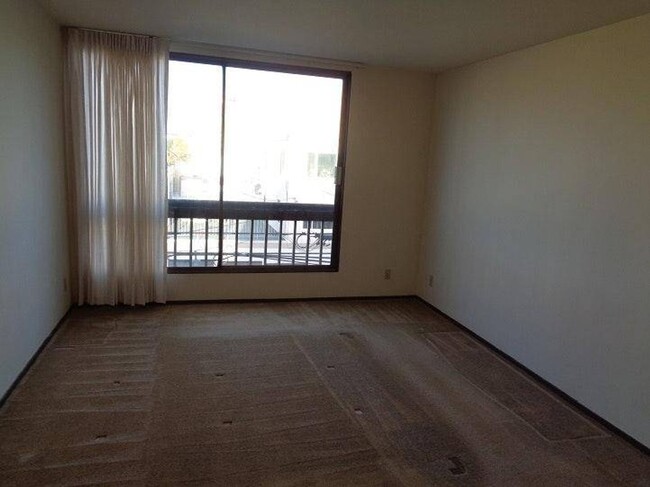 Building Photo - 141430th