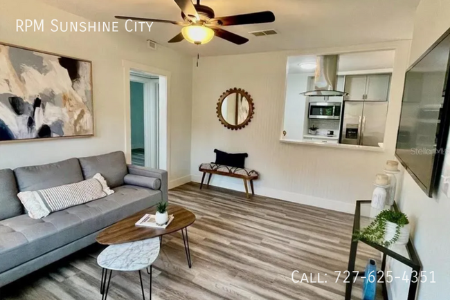 Building Photo - **AVAILABLE IMMEDIATELY - FULL RENO - MOVE...