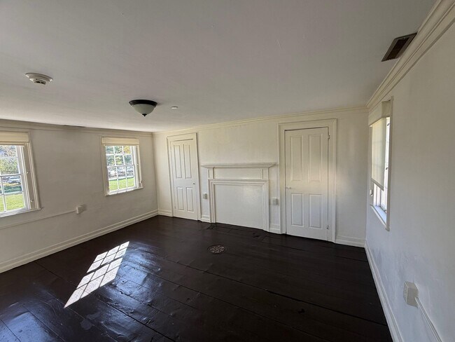 Foto del edificio - 43 Puddle Ln