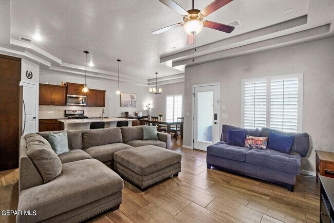 Building Photo - 2158 Enchanted Smt Dr