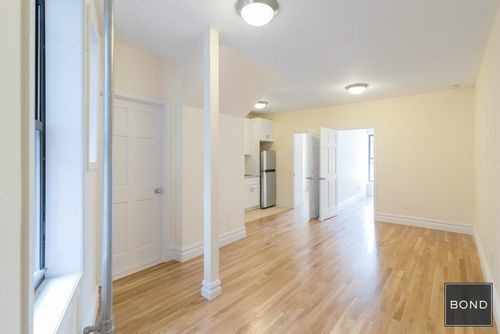 Building Photo - 1735 1st Ave