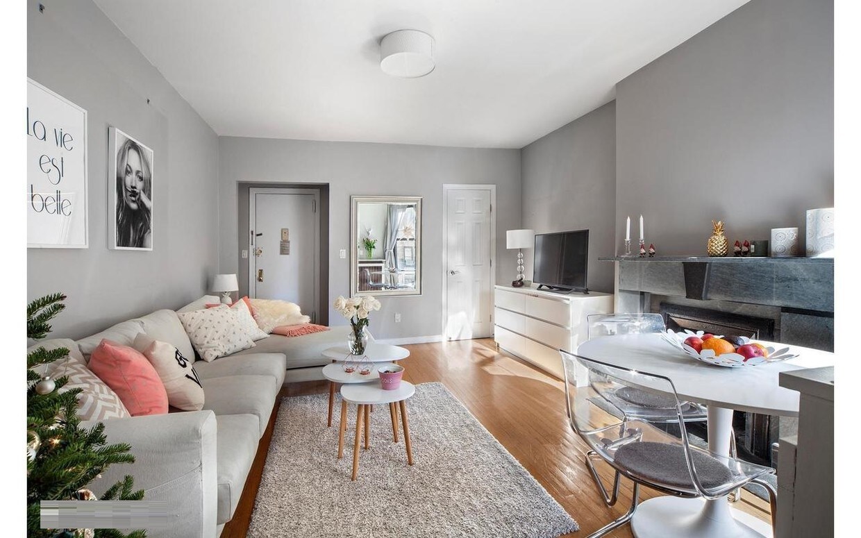 Foto principal - 152 E 84th St