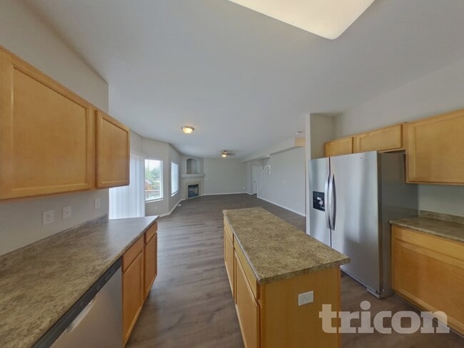 Foto del edificio - 1287 Livingston Ave