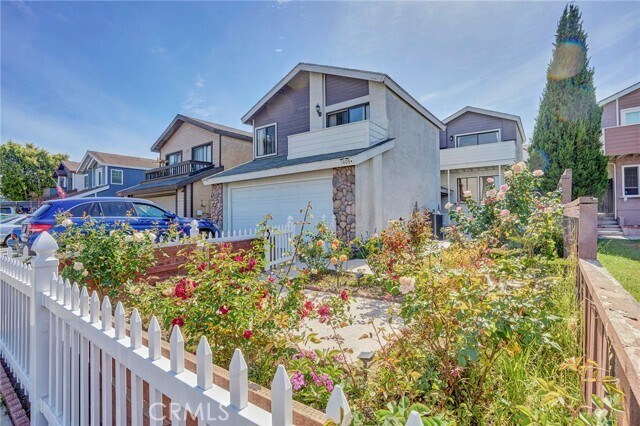 Foto principal - 1409 Lakeside Ln