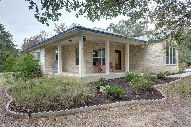 Building Photo - 188 Lois Ln