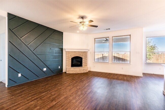 Building Photo - 1123 Bantham Wy