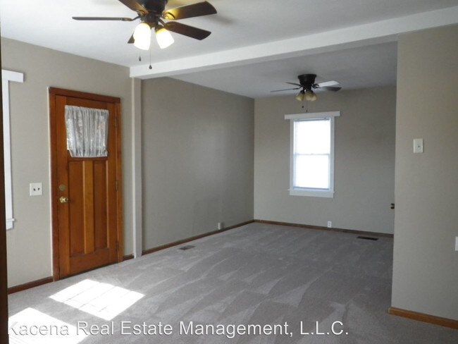 Building Photo - 2 br, 1 bath House - 952 Miller Ave