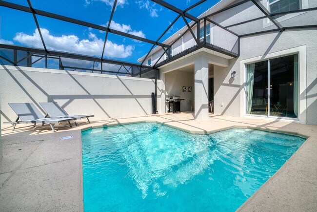 Foto del edificio - 5025 Windermere Ave
