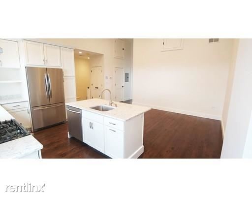 Building Photo - 2 br, 1 bath  - 815 E Broadway #3 NG 3