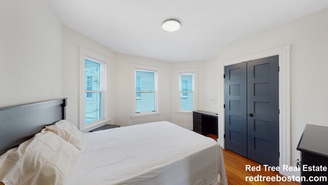 Foto del edificio - 5-7 Chester Ave. Unit 2