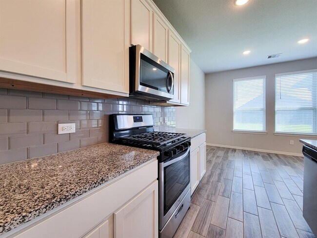 Foto del edificio - 31419 Horseshoe Meadow Bend Ln