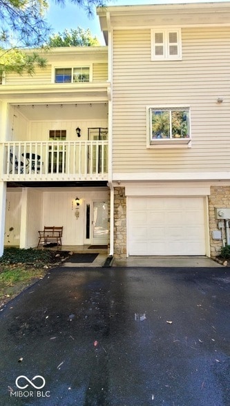 Photo - 1111 Island Woods Drive Unit