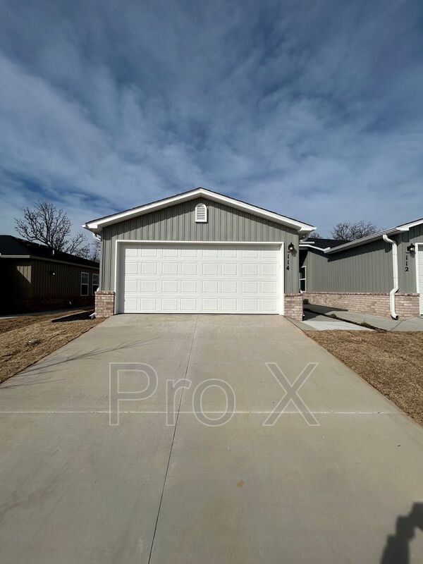 Foto del edificio - 114 NW 67th Ave