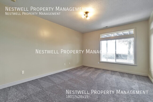 Building Photo - Gorgeous 4-bed Home in Layton