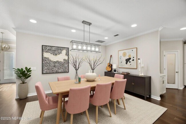 Foto del edificio - 2719 Chapman Oak Dr