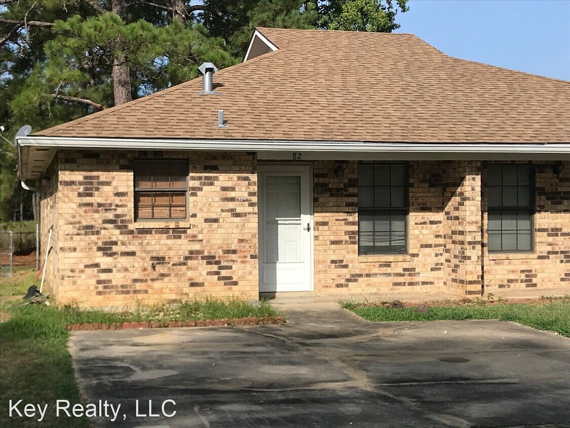 2 br, 1 bath House 82 Shady Crest House Rental in Pineville, LA
