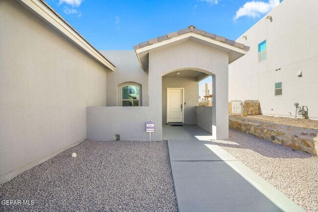 Building Photo - 6093 Rivet Pl