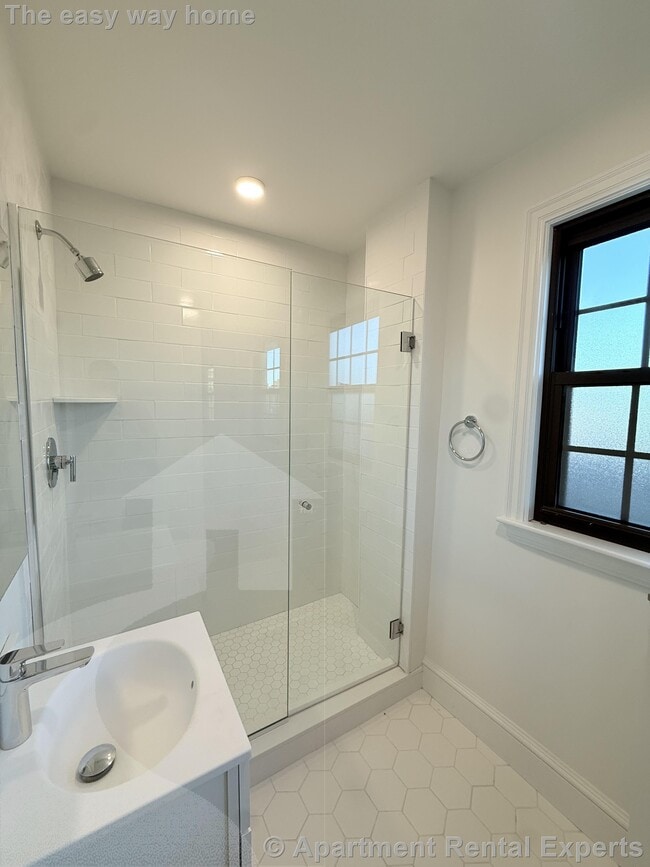 Foto del edificio - 1200 Massachusetts Ave