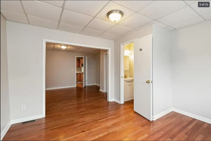 Primary Photo - 4 Bedroom Home