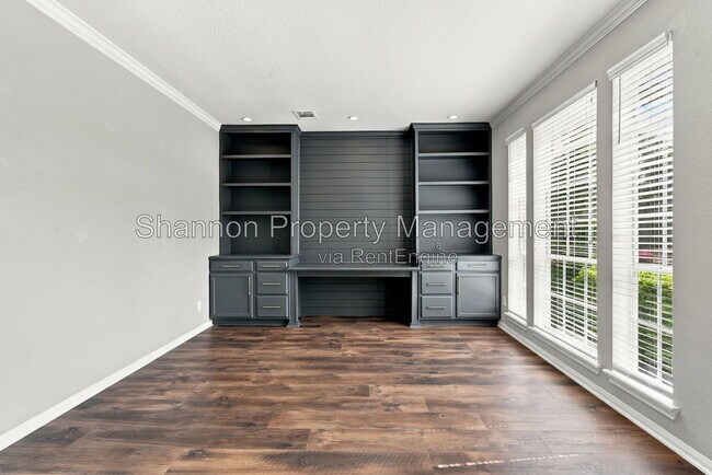 Building Photo - 18415 Tranquility Dr