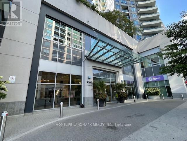 Building Photo - 7161-7161 Yonge St