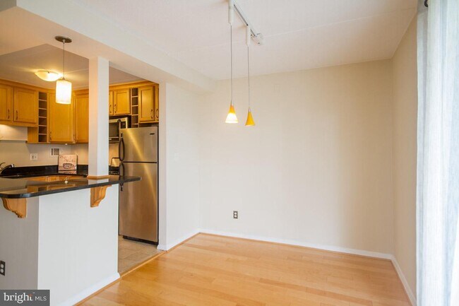 Building Photo - 2608 Indian Dr