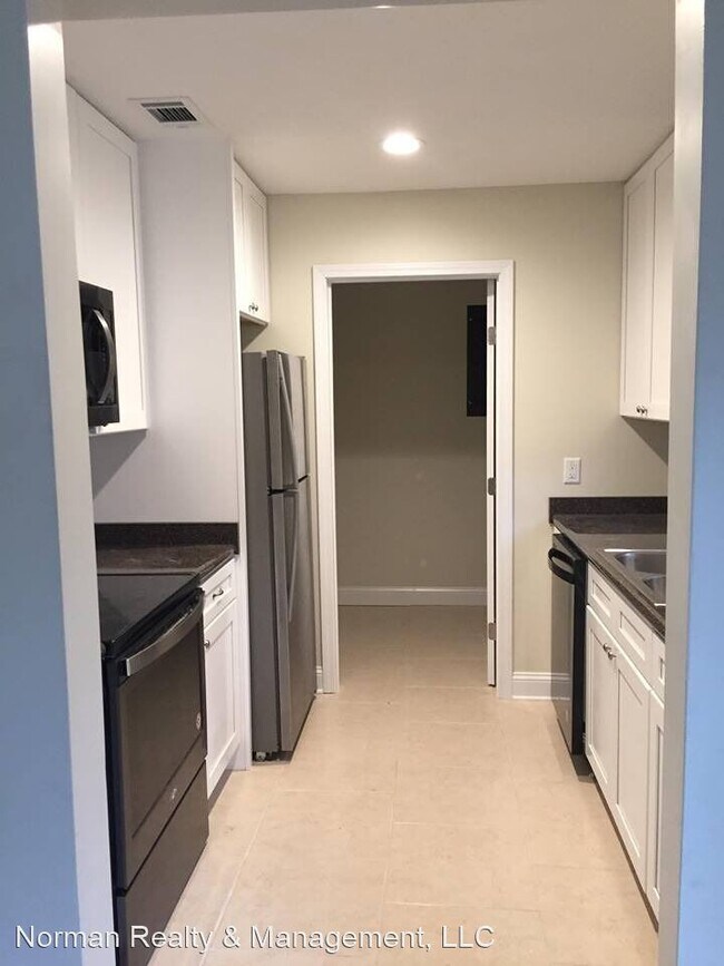 Building Photo - 3 br, 2 bath House - 607 Thornwood Way