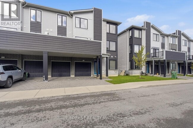 Building Photo - 177 Edgevalley Rd