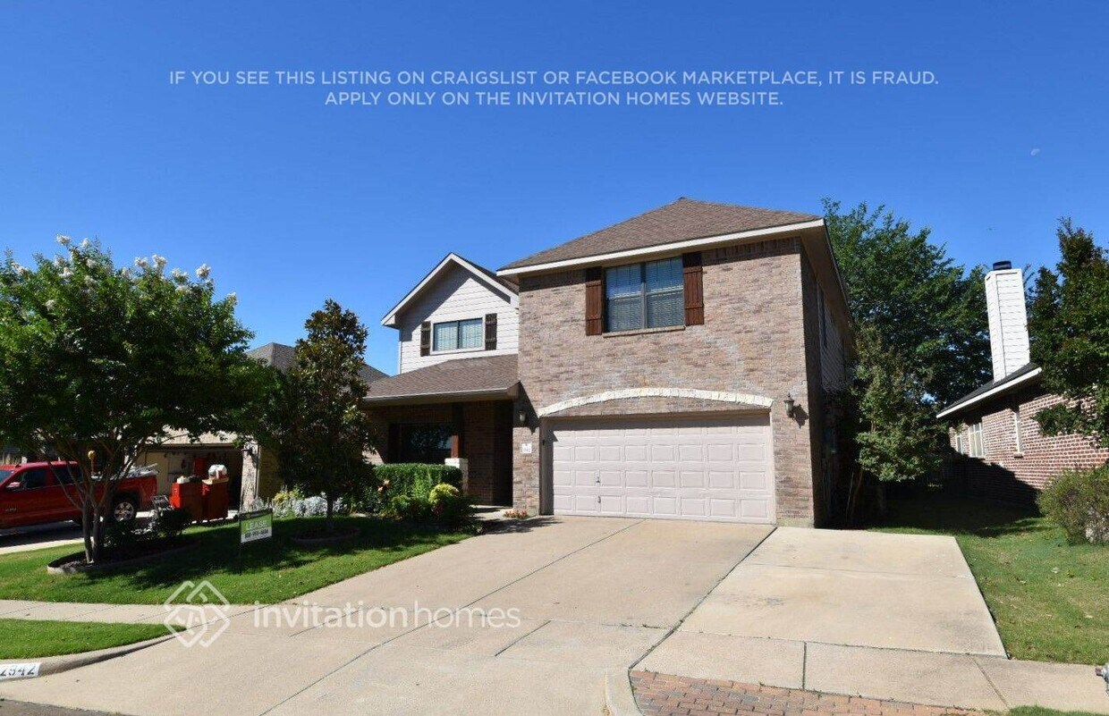 Foto del edificio - 2942 Greenway Dr