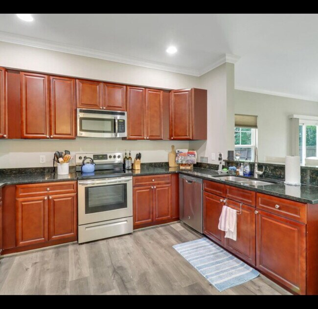 Building Photo - 55 Spearmint Cir