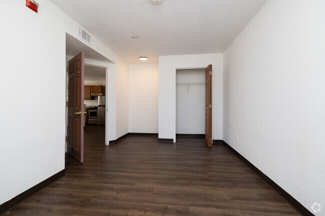2 habitaciones, 1 baño - 611 pies cuadrados - Dormitorio - Vivo Living Apartments