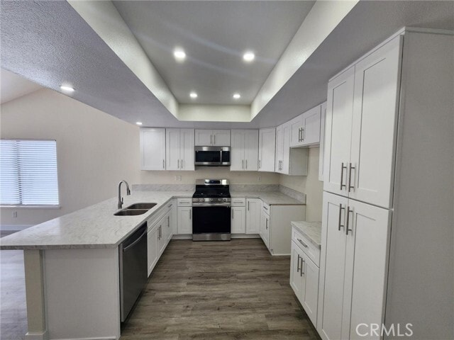 Building Photo - 2131 Seaview Dr