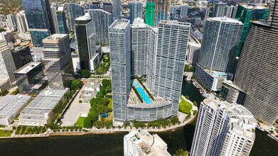 Building Photo - 465 Brickell Ave
