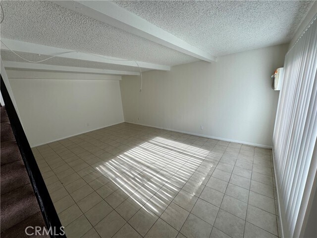 Foto del edificio - 2553 E Terrace St