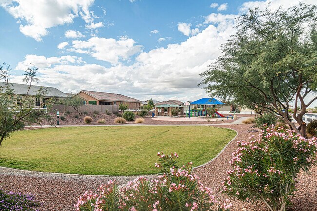 Foto del edificio - 10741 W Harrigan Dr