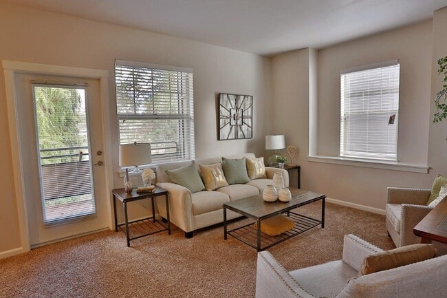 Building Photo - Fruitland Meadow