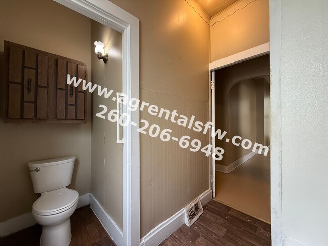 Foto del edificio - 7 bedroom house
