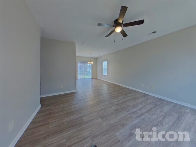 Foto del edificio - 62 Sweet Thorne Cir