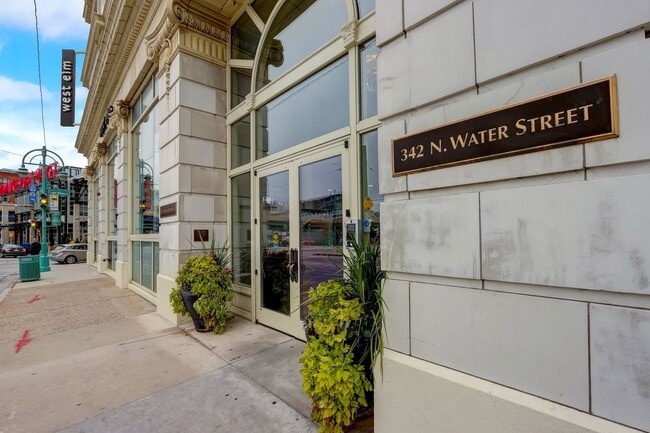 Interior Photo - Mayer MKE