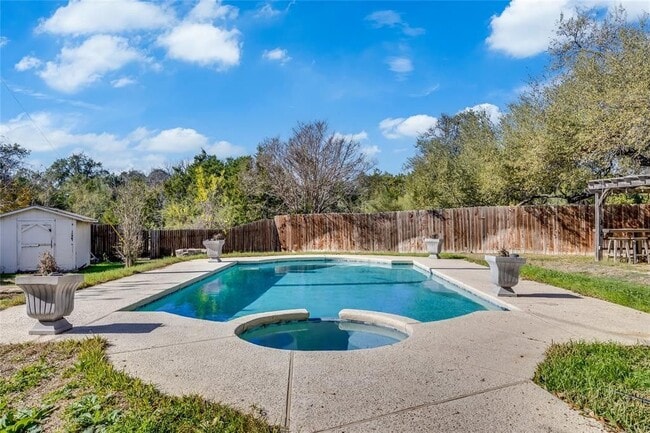 Building Photo - 4103 Natural Bridge Ct