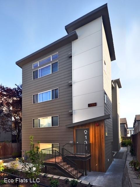 Building Photo - 2129 N 113th St