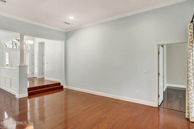 Foto del edificio - 1837 Forest Glen Way