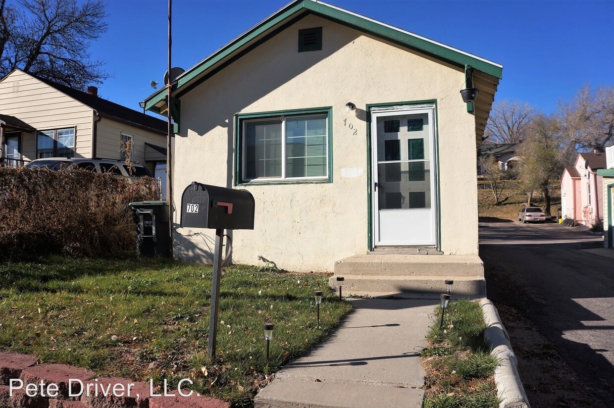 Primary Photo - 1 br, 1 bath House - 702 South Gillette Ave