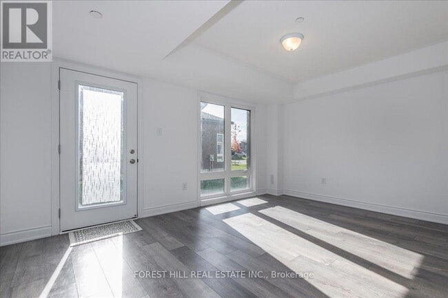 Building Photo - 111 Marina Village Dr